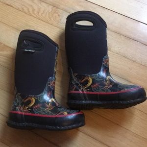 Toddler Bogs insulated boots